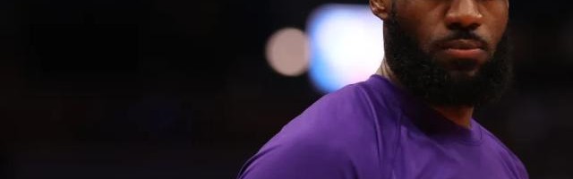 开云体育入口-佩林卡希望詹皇在湖人退役 哈姆计划让浓眉多进攻