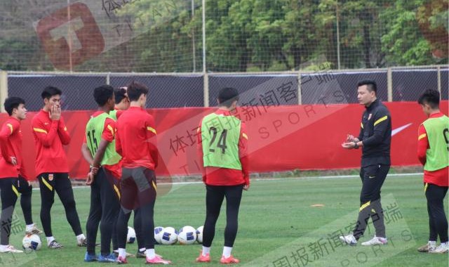 07精英队11日过招U17国少 “大哥”不想只当陪练